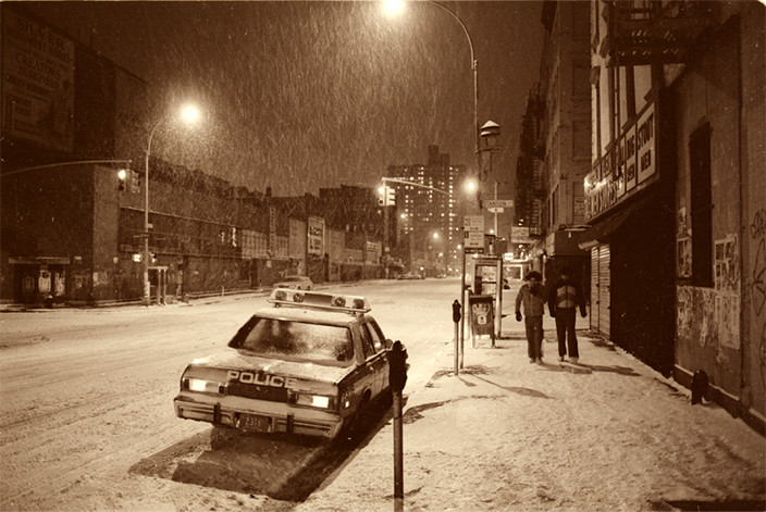 city winter photo